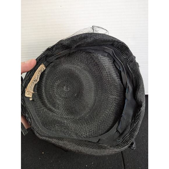 Vintage Black Pillbox Hat Veil 1940s 50s Noir Goth Mourning Pinup Rockabilly main image 12
